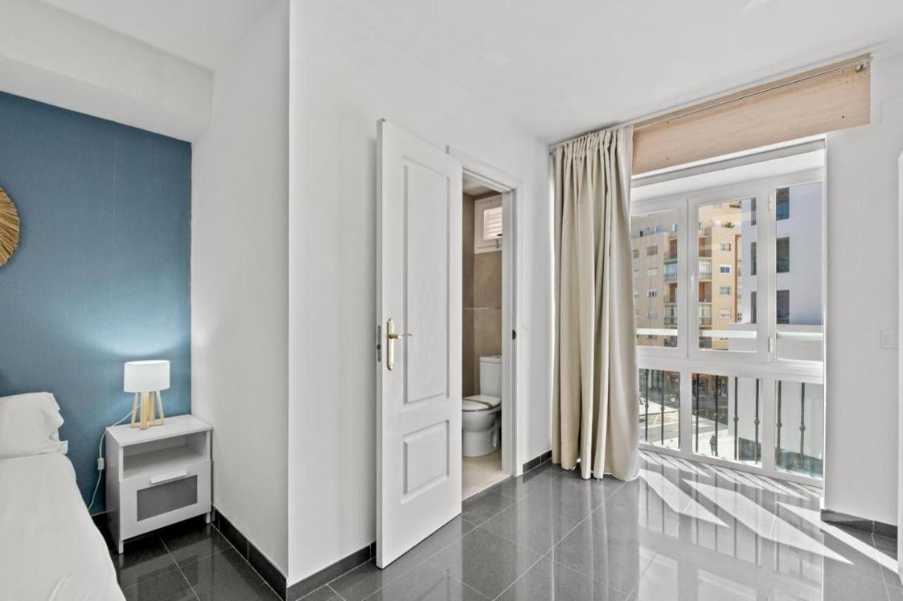 Ferienwohnung Amplio Piso En Atarazanas Málaga Exterior foto